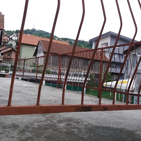Authentic Bosnian House 게스트하우스 사라예보